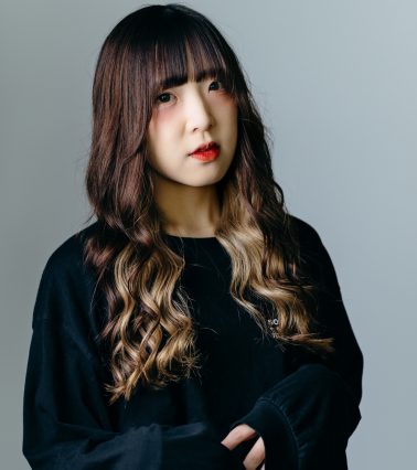 山藤 真梨