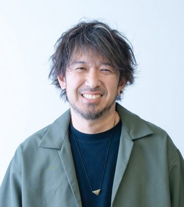 新田 基治
